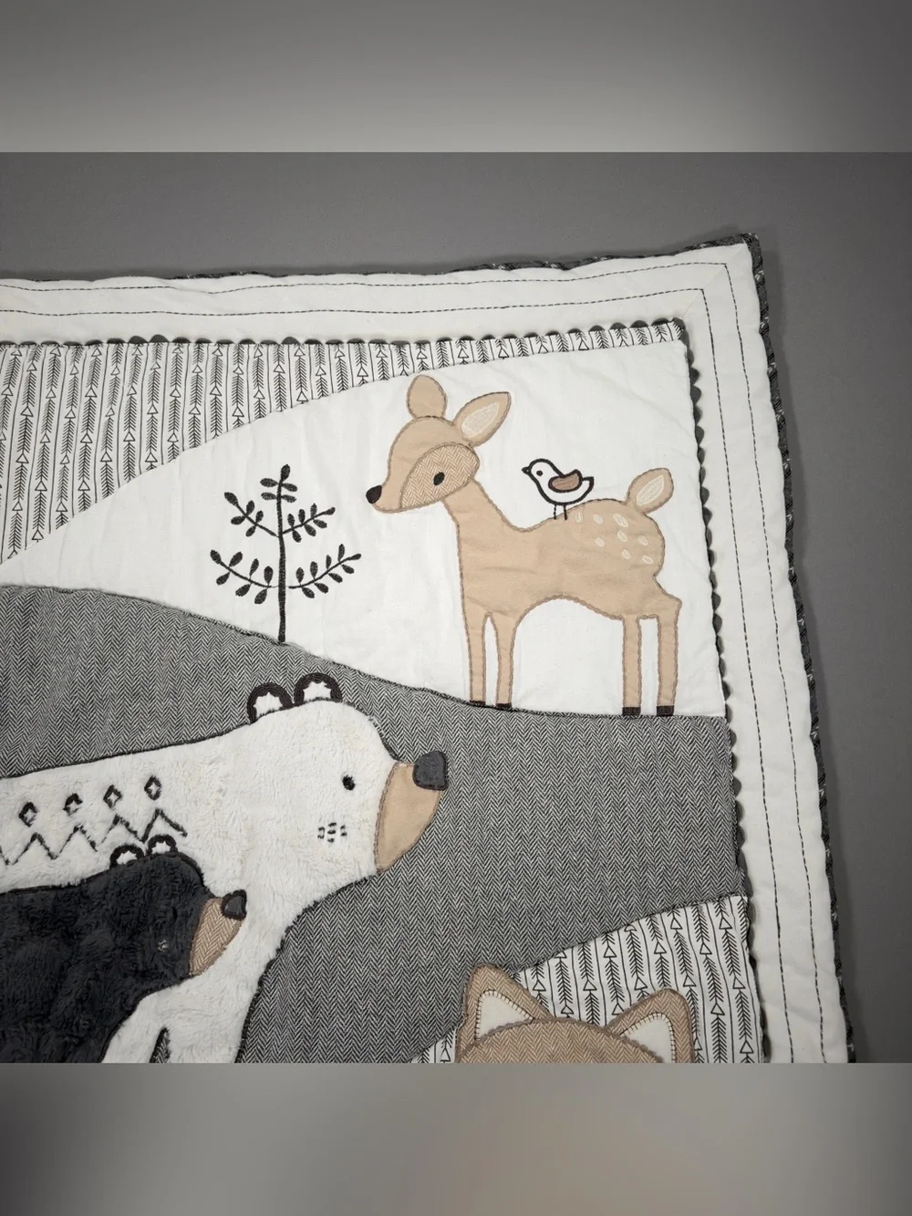 Levtex Baby Woodland Crib Quilt Blanket Bear Fox Deer Nursery Grey White 34x41